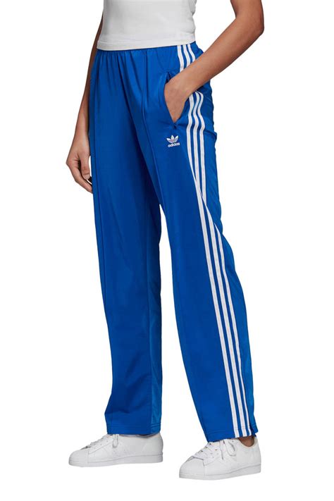 adidas trainingsbroek blauw cios|Blauwe adidas Trainingsbroeken voor dames online kopen.